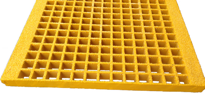 Yellow Molded Stair Treads